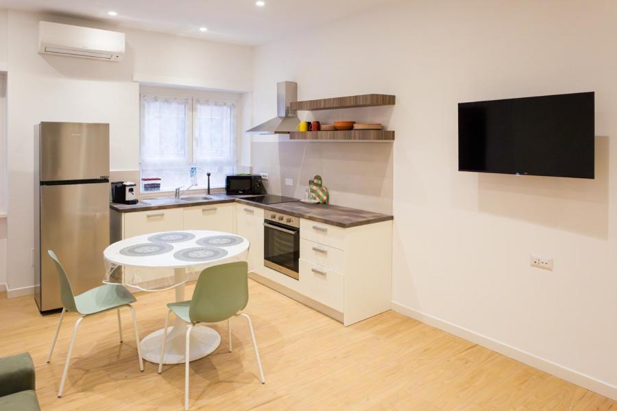 Lägenhet Roomapartment